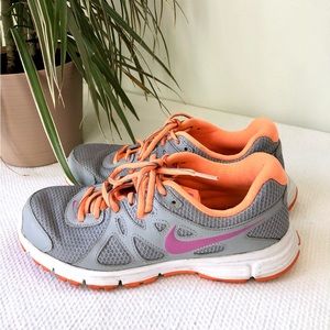 Nike Revolution 2 Athletic Running Shoes